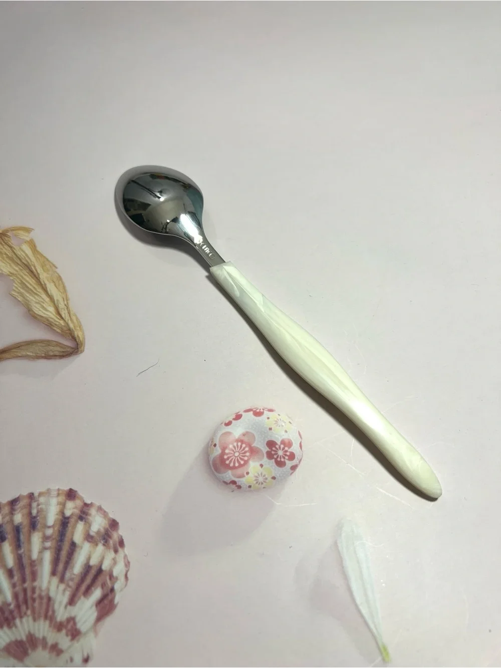 NEW CUTCO TEASPOON PEARL WHITE HANDLE FLATWARE VINTAGE INDIVIDUAL